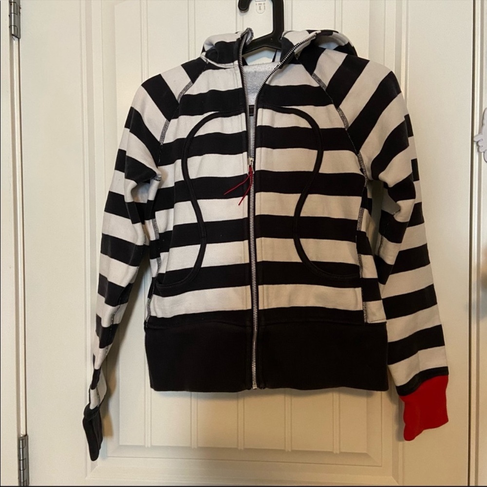 Limited Lululemon stripe hoodie black and white scuba